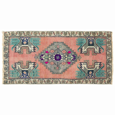 Friedegund Rug | 1'7" x 3'4"