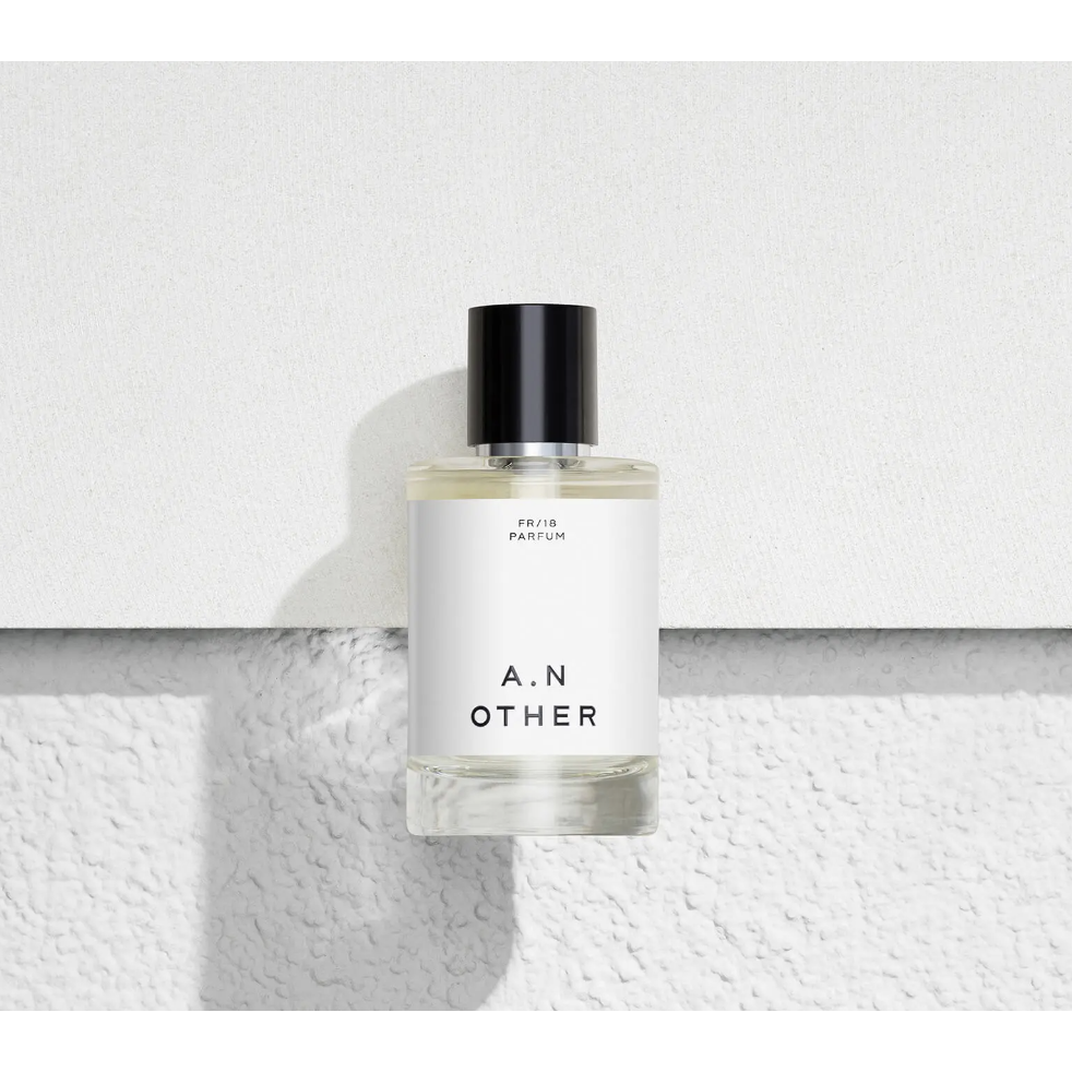 FR/18 | Perfume