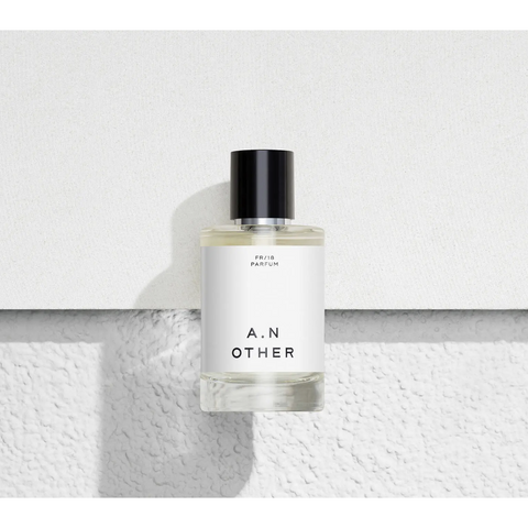 FR/18 | Perfume